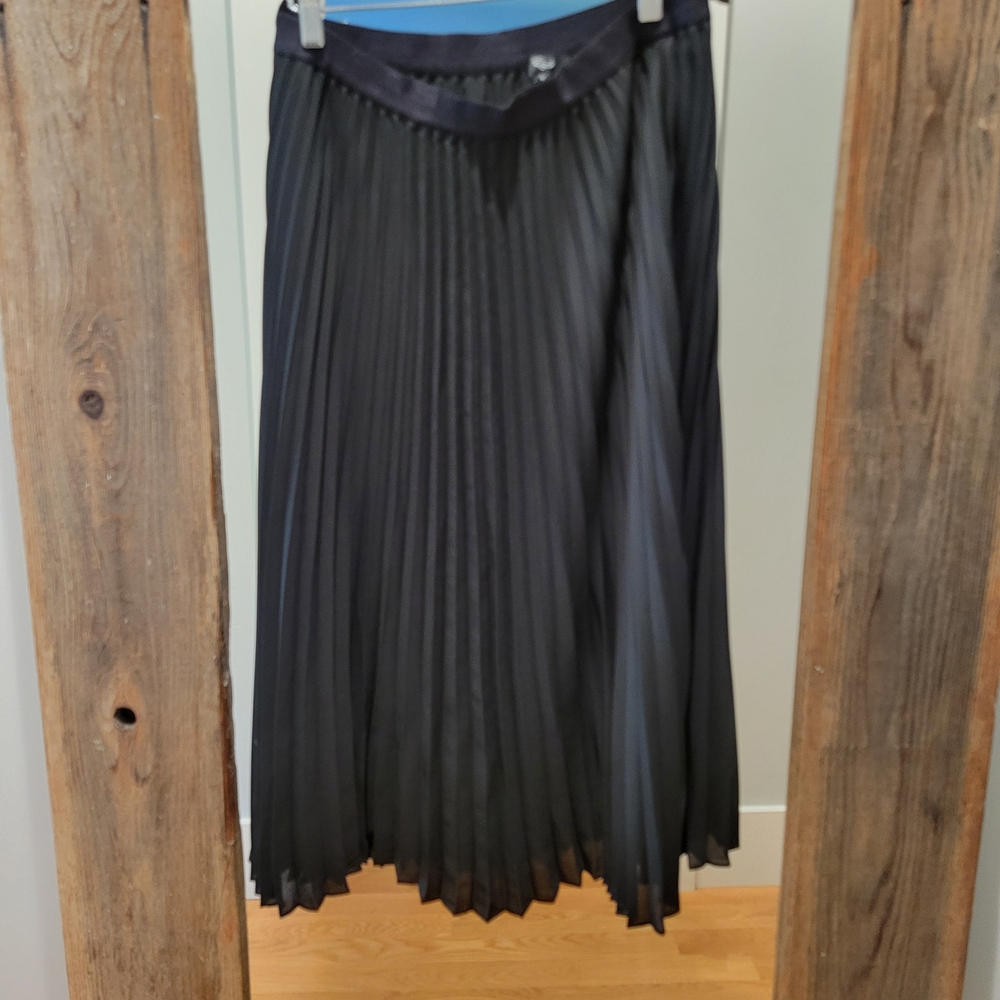 Rails Black Pleated Midi Skirt